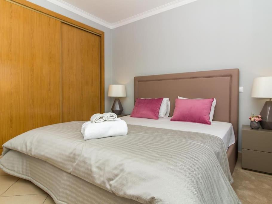 Magnolia O House - Pool View & Privat Garden & Garage Villa Albufeira Dış mekan fotoğraf